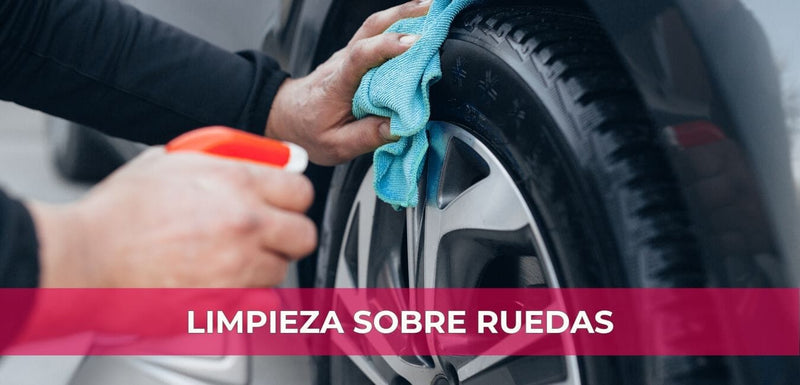Cómo Limpiar tu Auto como un Profesional: Productos Clave para un Acabado Impecable